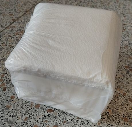 Салфетки бумажные белые 100 лист/уп., неконд.упак (Solfi) /48/